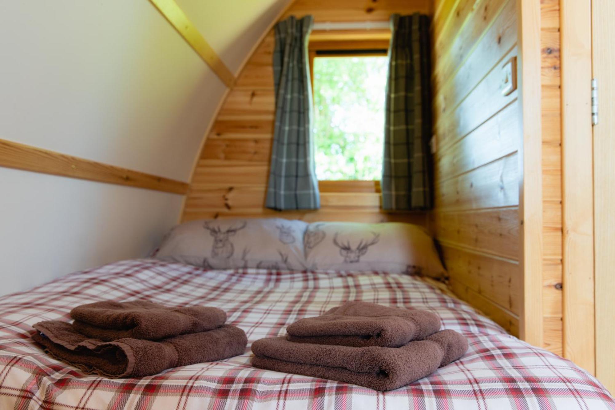 Sedgewell Barn By Wigwam Holidays Нортхаллертон Номер фото